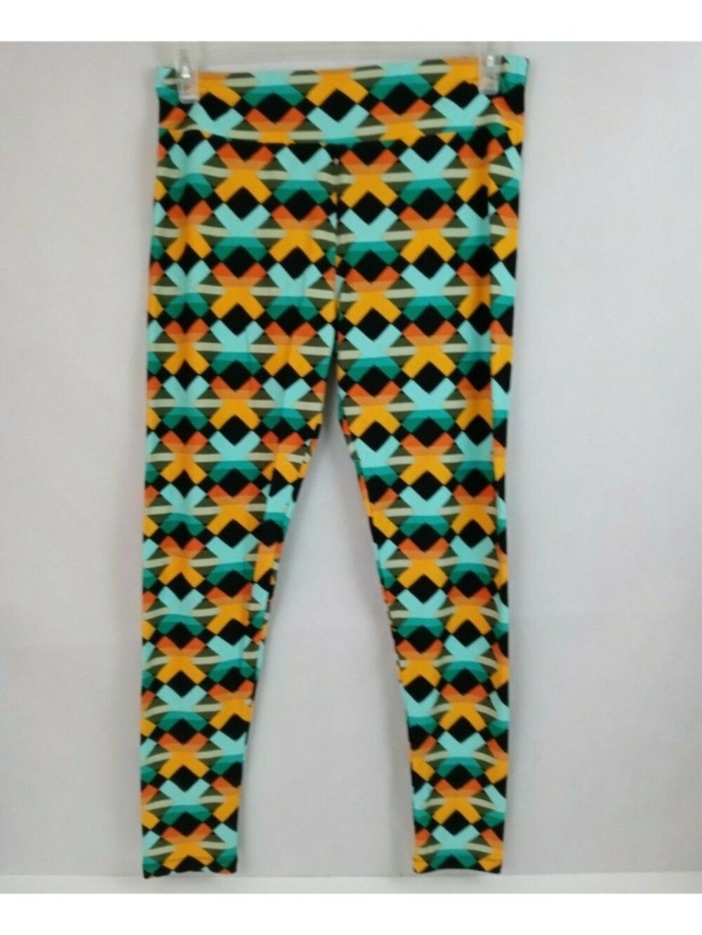 New LuLaRoe Tall & Curvy Leggings Multi-Color With X's Design
